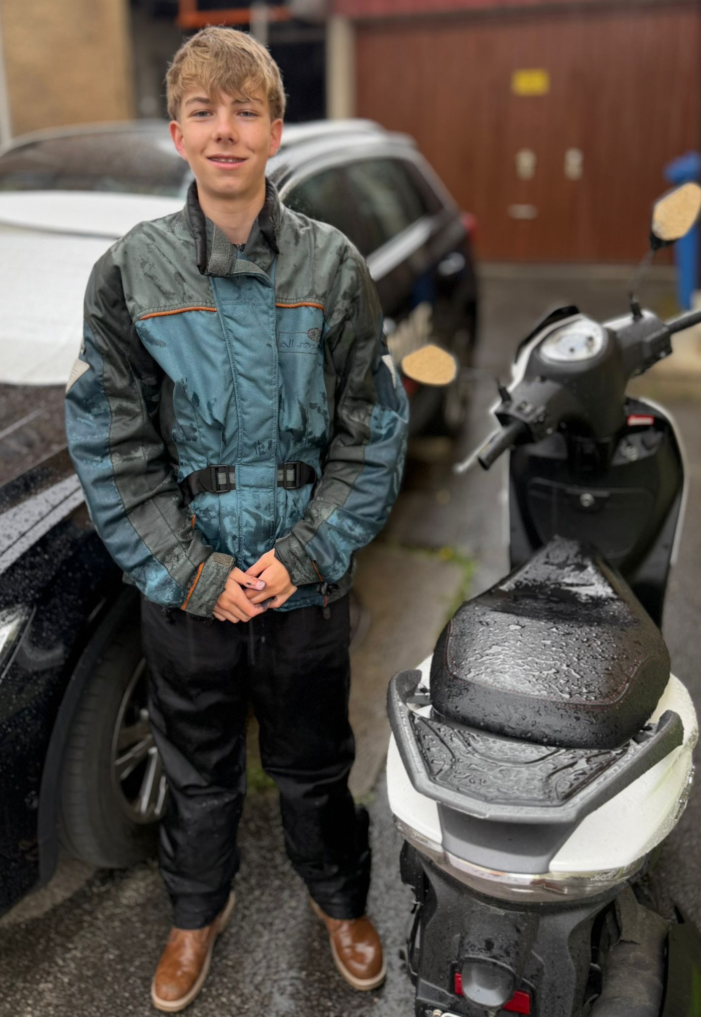 Hendrik hat den Führerschein Klasse AM bei der Indrive Fahrschule bestanden